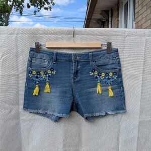 Vigoss dark blue denim shorts with yellow fringes and embroidery